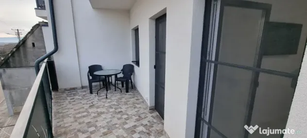 Inchiriez apartament modern cu 2 camere, cartier Turnisor + 1 loc de parcare