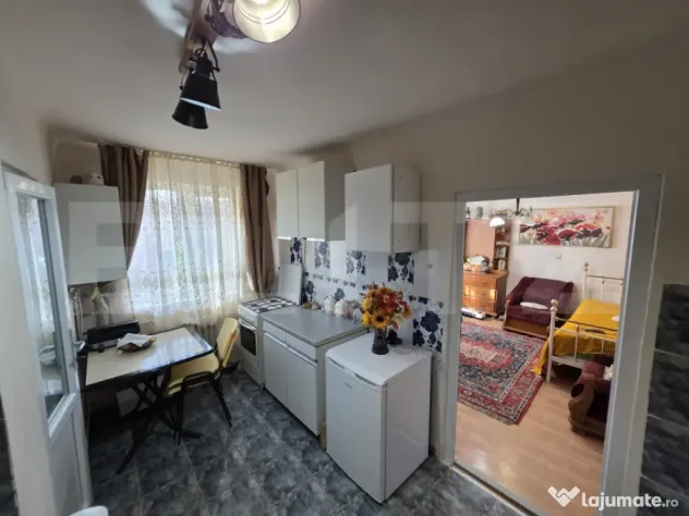 Apartament cu o camera, garaj, gradina, Zona strazii Bucures - Cluj-Napoca (Cluj)