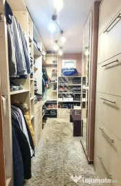 Apartament 3 camere de vanzare, garaj, zona Girocului, Timisoara 