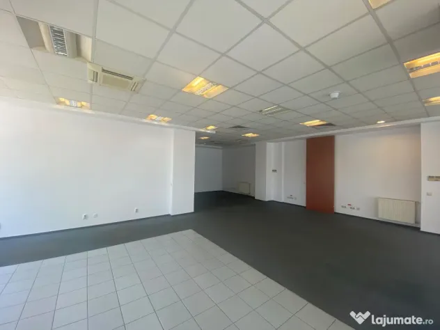 Vizibilitate maxima la strada!Spatiu comercial 164mp-Sos Chitilei nr88