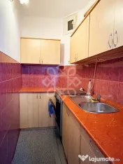 Apartament la casa, curte proprie, strada Nicolae Jiga 