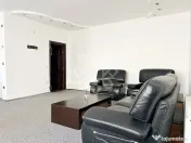 Apartament la casa, curte proprie, strada Nicolae Jiga 