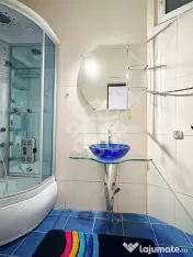 Apartament la casa, curte proprie, strada Nicolae Jiga 