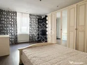 Apartament la casa, curte proprie, strada Nicolae Jiga 