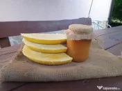 Miere Polifloră Naturală și Ceară de Albine 