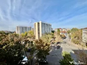 Apartament de vanzare zona Aluminei