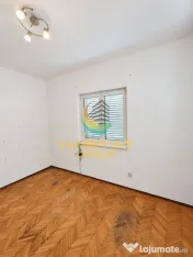 Apartament spațios cu 3 camere în vilă zona Gara de Nord