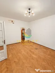 Apartament spațios cu 3 camere în vilă zona Gara de Nord