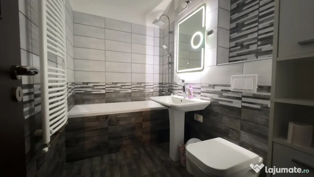 Apartament 3 camere decomandat | 2 Bai | Etaj 2 | Centrala | - Timisoara (Timis)