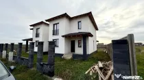 Duplex despartit | 4 camere | Asfalt si toate utilitatile |
