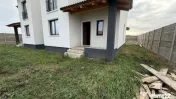 Duplex despartit | 4 camere | Asfalt si toate utilitatile | 