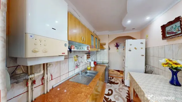 COMISION 0% | Apartament 3 camere | Str Diana, Zarnesti | Mobilat - Zarnesti (Brasov)