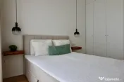 Inchiriere Apartament 2 camere semidecomandat, 45 mp, Eroilor 