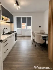 Apartament 3 camere decomandat 73 mp, zona Ultracentrală -U
