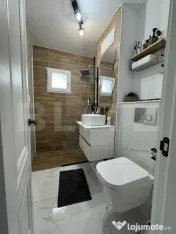 Apartament 3 camere decomandat 73 mp, zona Ultracentrală -U
