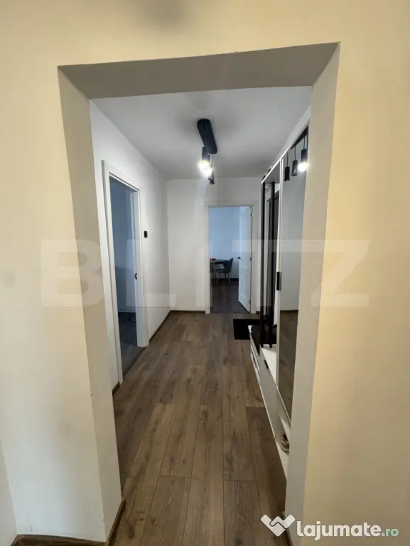 Apartament 3 camere decomandat 73 mp, zona Ultracentrală -U - Craiova (Dolj)