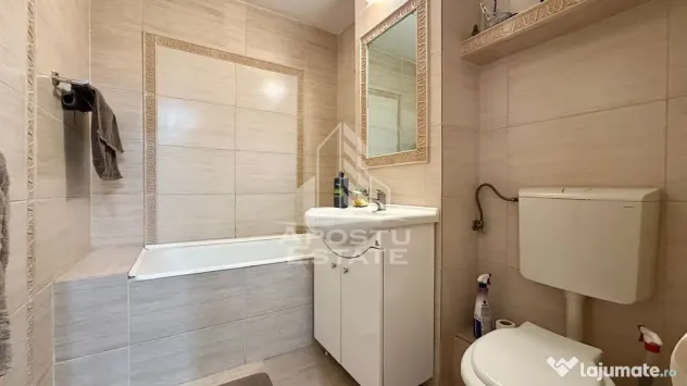 Apartament de vanzare cu 3 camere, decomandat, zona Soarelui - Timisoara (Timis)
