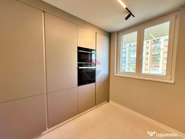 Apartament cu 2 camere, prima închiriere, Iuliu Maniu Adora Park - Arad (Arad)