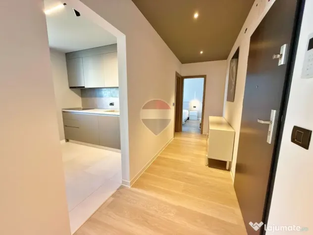 Apartament cu 2 camere, prima închiriere, Iuliu Maniu Adora Park - Arad (Arad)