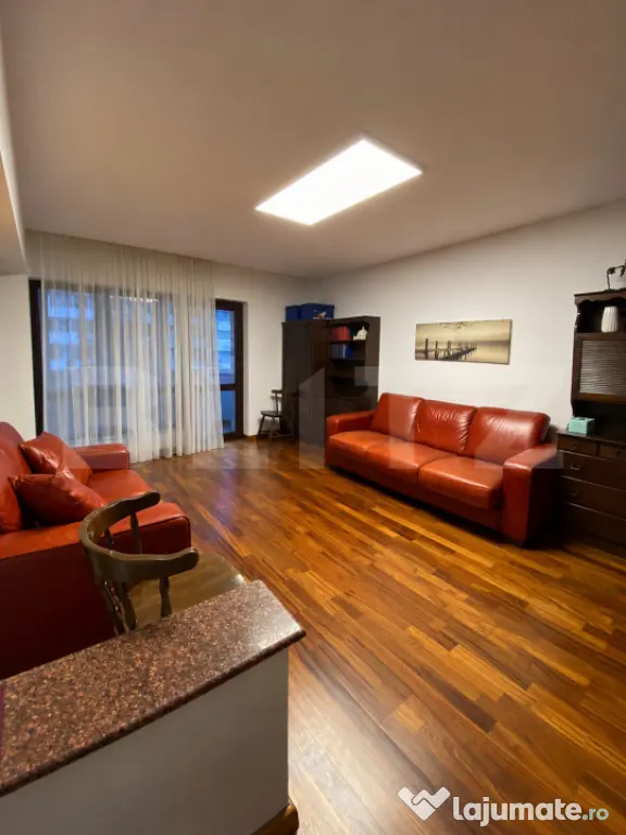 Apartament cu 3 camere, 77 mp, Sud-Est - Suceava (Suceava)