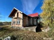 De vanzare teren de 3.500 mp cu constructie in Stejeris 