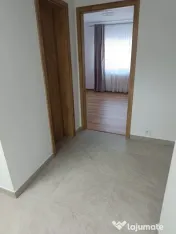 Apartament 3 camere parter C.R.Vivu