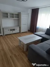Apartament 3 camere parter C.R.Vivu