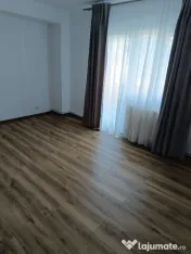 Apartament 3 camere parter C.R.Vivu