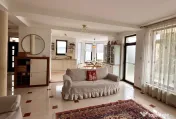 Casa duplex zona DR.Dumitri Vechi