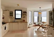 Casa duplex zona DR.Dumitri Vechi