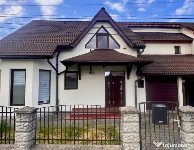 Casa duplex zona DR.Dumitri Vechi - Bistrita (Bistrita-Nasaud)