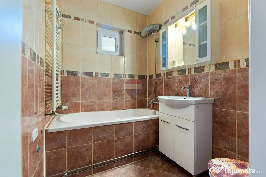 Apartament cu 2 camere ultracentral - Arad (Arad)
