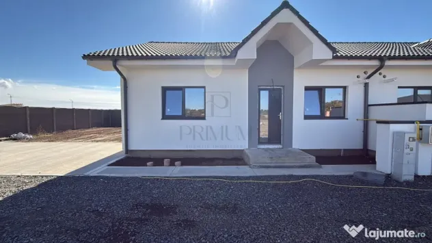 Duplex premium #238;n Bucov#259;#539; | Pozi#539;ionare exce - Bucovat (Remetea Mare) (Timis)