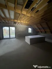 Casa tencuita , teren 1075, Marginea 