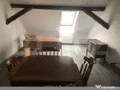 Spațiu de birou de închiriat – 25 mp, mobilat, zona Semi 