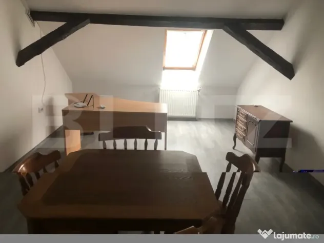 Spațiu de birou de închiriat – 25 mp, mobilat, zona Semi - Satu Mare (Satu-Mare)