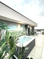 Penthouse cu terasa de 70 mp , zona Mehala 
