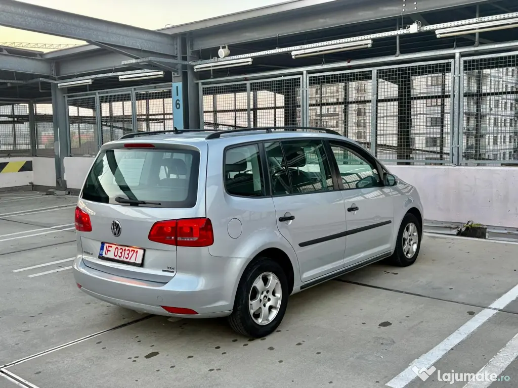 Volkswagen Touran 1.6 TDI BlueMotion Technology Comfortline – Diesel – 2012