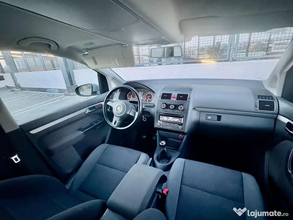 Volkswagen Touran 1.6 TDI BlueMotion Technology Comfortline – Diesel – 2012