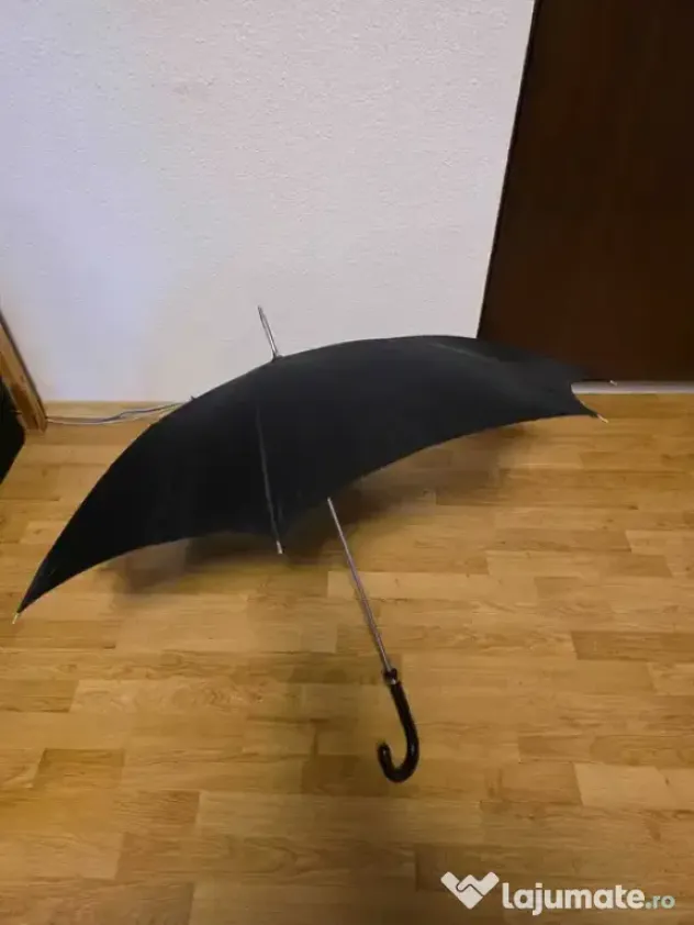 Umbrelă NEW BON cu tijă îmbrăcată în piele și husă originală