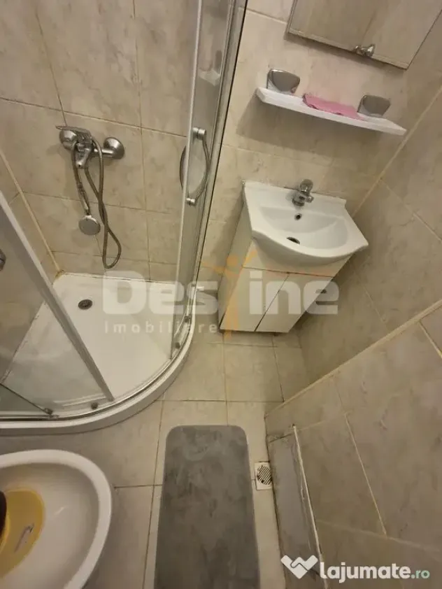 Garsoniera, confort 1, Bulevardul București, disponibilă imediat - Ploiesti (Prahova)