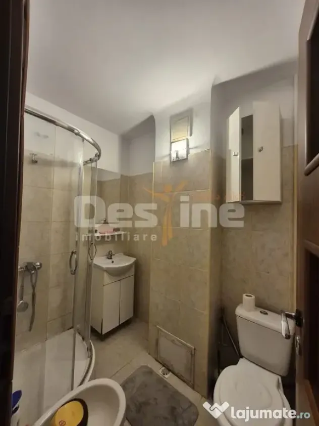 Garsoniera, confort 1, Bulevardul București, disponibilă imediat - Ploiesti (Prahova)