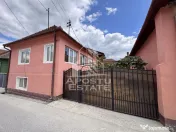 Pensiune cu 8 camere, cu iesire la rau, Salasu de Jos, Hunedoara