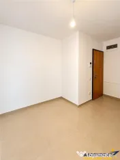 Apartament modern, terasa, parcare subterana, zona Coresi, T 