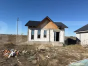 Titlu: Casă de vânzare în Izvorul Rece, 80 mp utili și t 