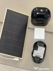 Camera Arlo Ultra 2 / panou solar 