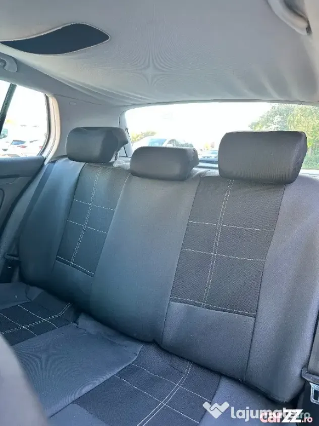 Volkswagen Golf 5 1.9 TDI 2007 - 108.576 km reali, stare foarte bună - Bucuresti (Bucuresti-Ilfov)