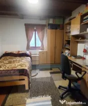 Bar cu clientela formata + 2 case si teren 986 mp I Langa la 