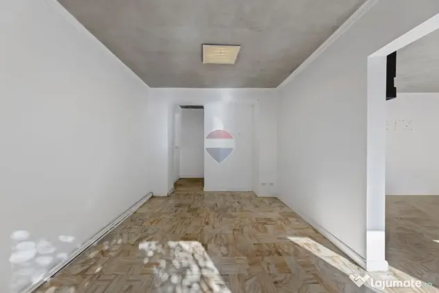 Spațiu comercial de 110mp de închiriat în zona Ultracentral - Arad (Arad)