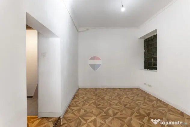 Spațiu comercial de 110mp de închiriat în zona Ultracentral - Arad (Arad)